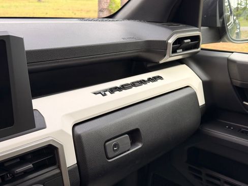 Used 2024 Toyota Tacoma TRD Off-Road AWD/4WD image 19