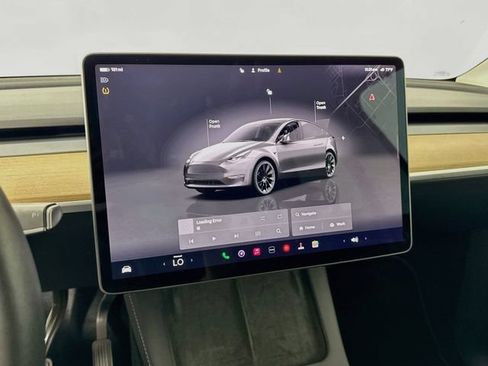 Used 2024 Tesla Model Y Long Range AWD/4WD image 14