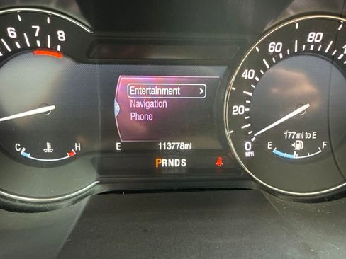 Used 2016 Lincoln MKX Reserve FWD image 3