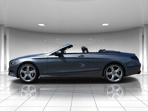 Used 2017 Mercedes-Benz S 550 Cabriolet image 5
