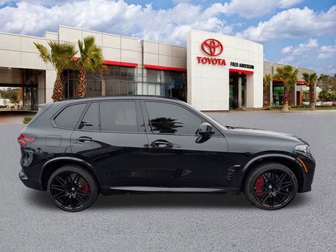 Used 2025 BMW X5 M Competition w/ Executive Package image 3