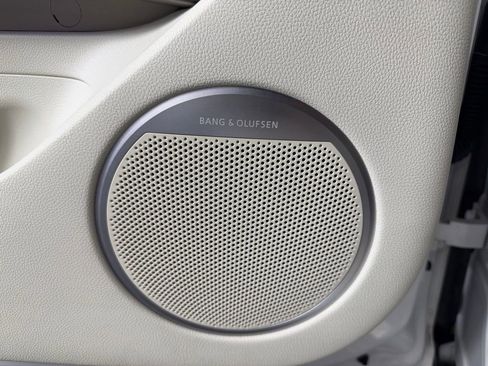 Used 2023 Genesis GV60 Performance image 24