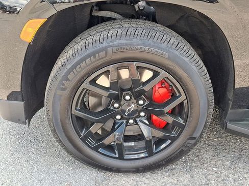 Used 2024 Chevrolet Tahoe RST w/ RST Performance Edition image 29