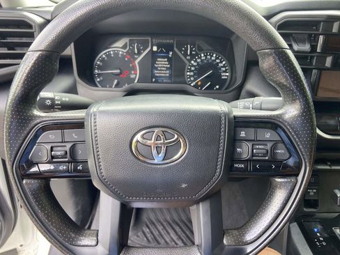 Used 2023 Toyota Tundra SR AWD/4WD image 33