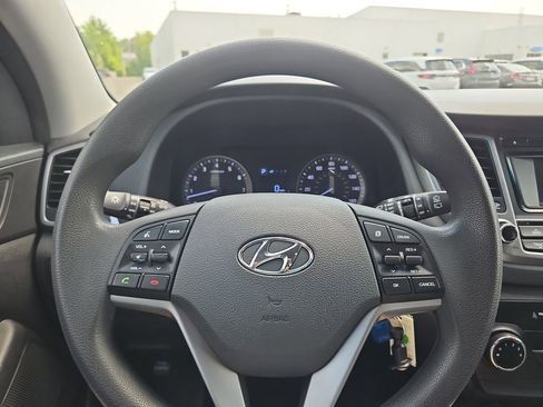 Used 2017 Hyundai Tucson SE image 21