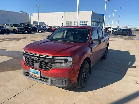 Used 2024 Ford Maverick Lariat w/ Black Appearance Package image 14