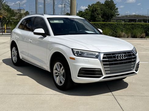 Used 2020 Audi Q5 2.0T Premium w/ Convenience Package AWD/4WD image 12
