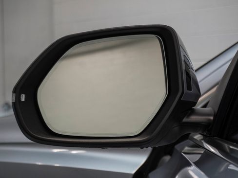 Used 2021 Audi Q8 Premium Plus image 48