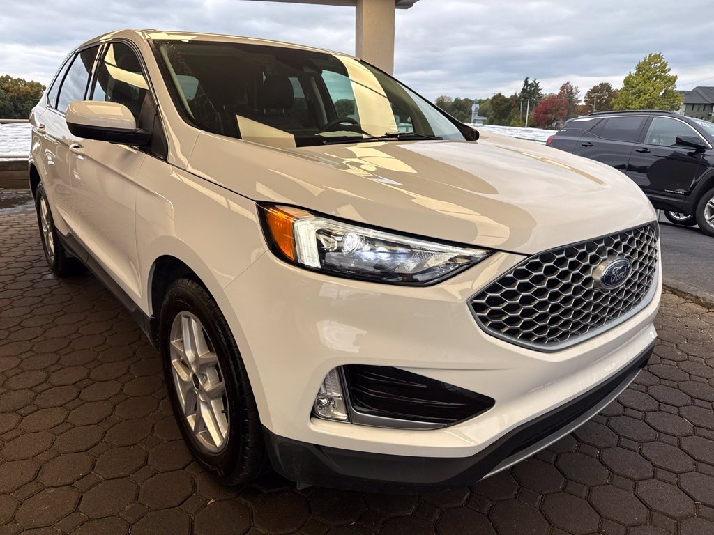 Used 2024 Ford Edge SEL w/ Convenience Package AWD/4WD image 4