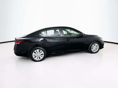 Used 2023 Nissan Sentra S image 10