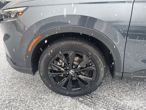 Used 2023 Honda CR-V Sport Touring image 3