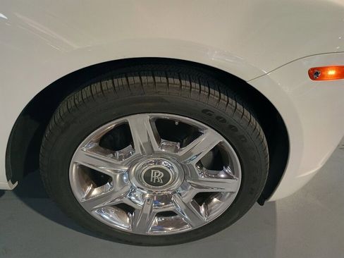 Used 2011 Rolls-Royce Ghost RWD image 49
