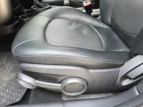 Used 2016 MINI Cooper Countryman FWD image 19