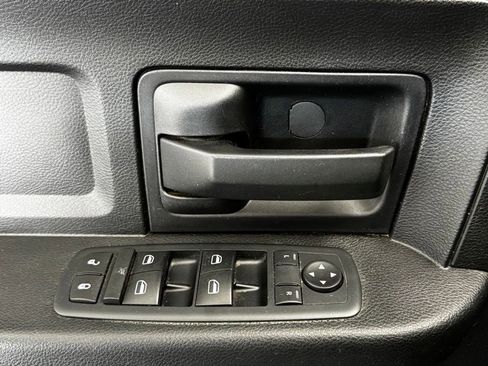 Used 2016 RAM 1500 Express w/ Popular Equipment Group AWD/4WD image 11