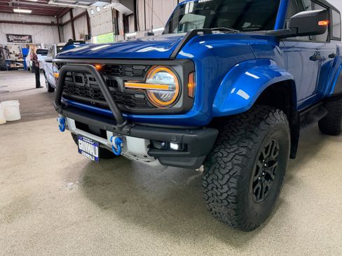 Certified 2024 Ford Bronco Raptor w/ Interior Carbon Fiber Pack 6 AWD/4WD image 40