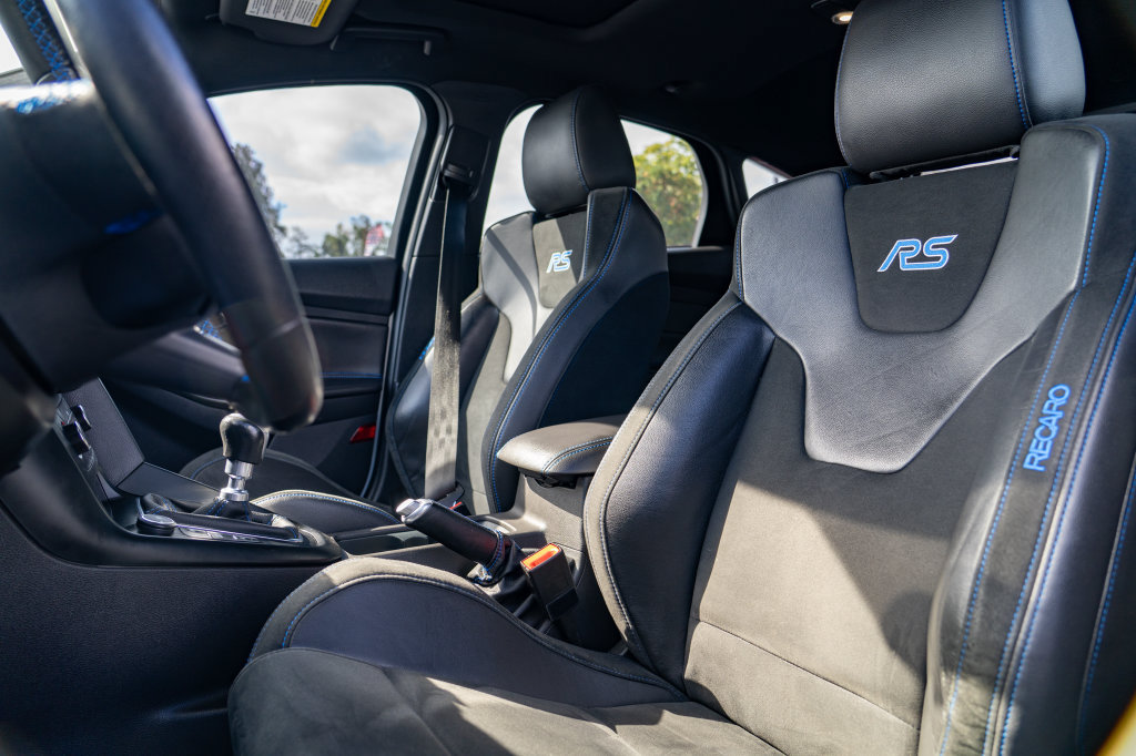 Used 2017 Ford Focus RS AWD/4WD image 14