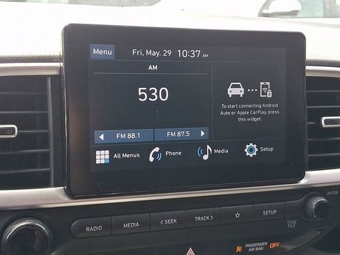 Used 2025 Hyundai Venue SEL FWD image 17