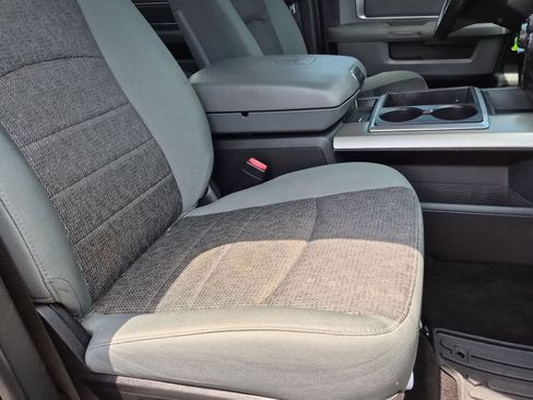 Used 2015 RAM 1500 Big Horn AWD/4WD image 19