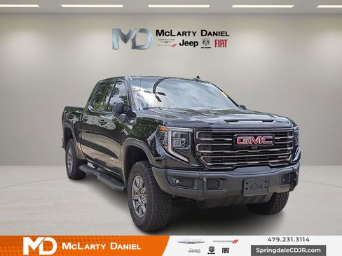Used 2025 GMC Sierra 1500 AT4X AWD/4WD image 1