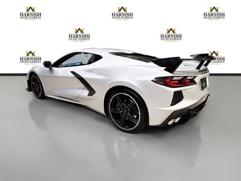 Used 2020 Chevrolet Corvette Stingray Premium Cpe w/ 3LT image 7