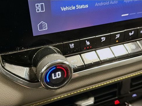 Used 2023 Chevrolet Colorado ZR2 w/ ZR2 Convenience Package III AWD/4WD image 50