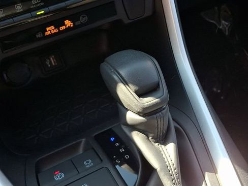 Used 2025 Toyota RAV4 XLE image 14