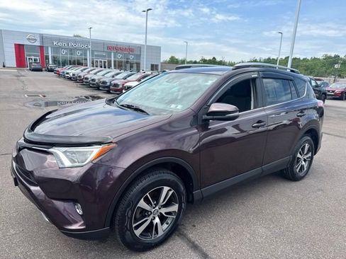 Used 2018 Toyota RAV4 XLE w/ Plus Extra Value Package AWD/4WD image 36
