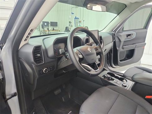 Used 2023 Ford Bronco Sport Badlands image 18