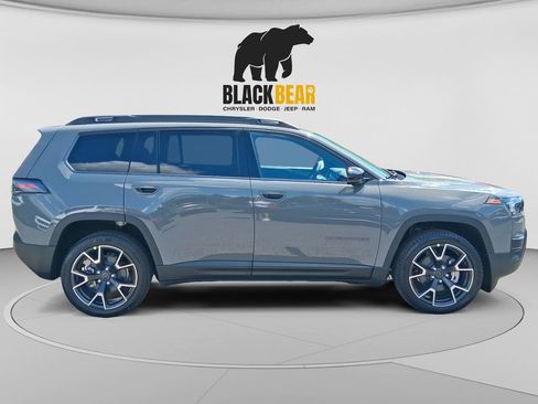 New 2026 Jeep Cherokee Overland w/ Advanced Pro Tech Group AWD/4WD image 2