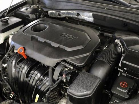 Used 2016 Kia Optima EX image 11