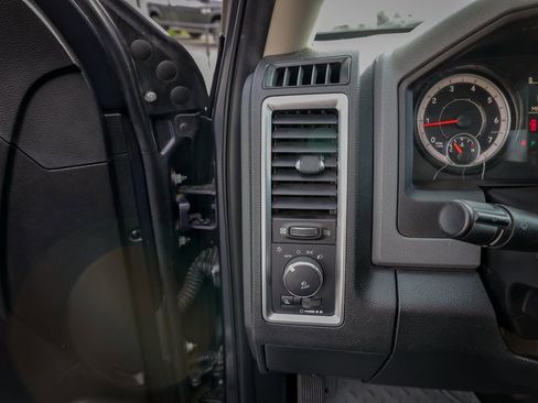 Used 2016 RAM 1500 Big Horn AWD/4WD image 14