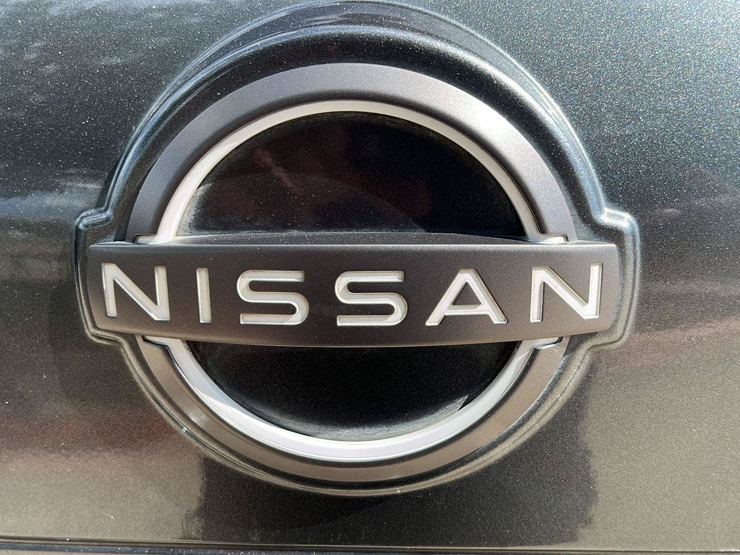 Used 2023 Nissan Rogue SL w/ SL Premium Package FWD image 15