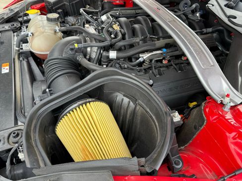 Used 2016 Ford Mustang Shelby GT350 w/ Technology Package image 38