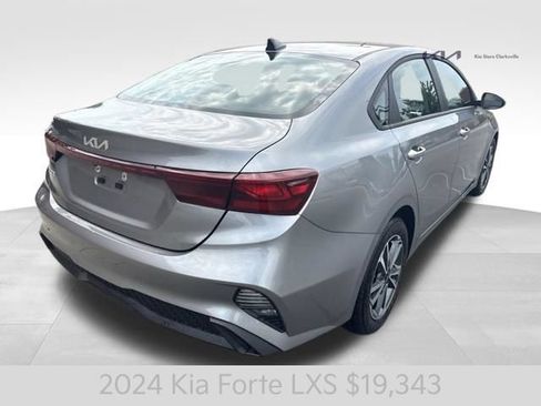 Certified 2024 Kia Forte LXS FWD image 8