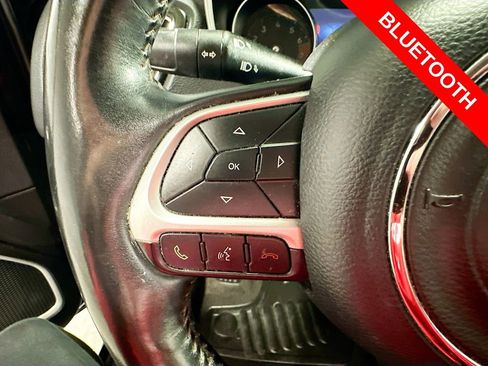 Used 2018 Jeep Compass Limited AWD/4WD image 34