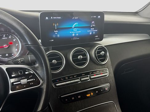 Used 2020 Mercedes-Benz GLC 300 image 18