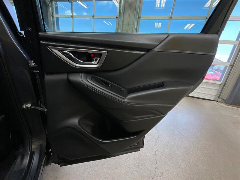 Used 2021 Subaru Forester Premium AWD/4WD image 27