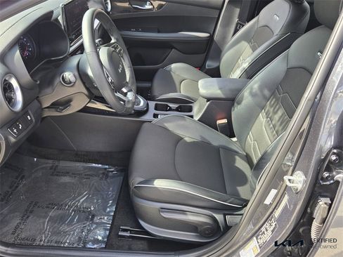 Certified 2022 Kia Forte GT-Line w/ GT-Line Technology Package image 11