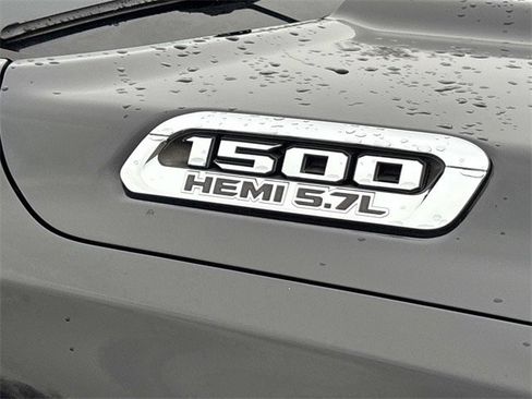 Used 2019 RAM 1500 Laramie image 10