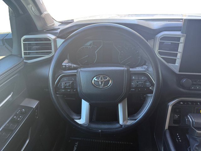 Used 2023 Toyota Tundra Limited AWD/4WD image 14