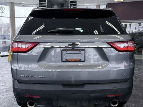 Used 2019 Chevrolet Traverse LT image 18