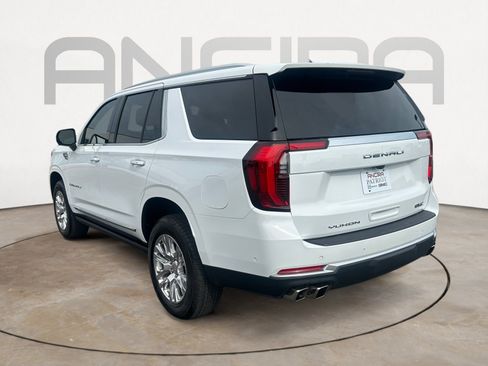 Used 2026 GMC Yukon Denali w/ Sun & Power Step Package AWD/4WD image 8