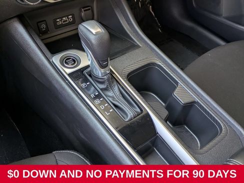 Used 2025 Nissan Sentra SV FWD image 18