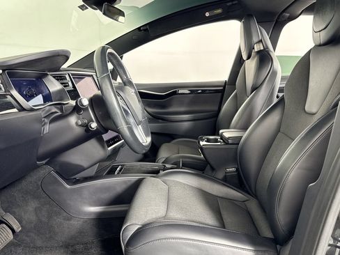 Used 2017 Tesla Model X 100D AWD/4WD image 9