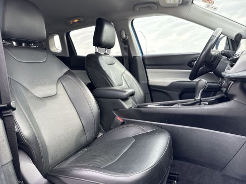 Used 2022 Jeep Compass Limited image 25