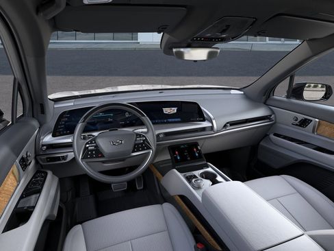 New 2026 Cadillac Vistiq Sport w/ LPO, Floor Liner Package image 15