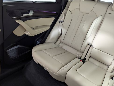 Certified 2022 Audi Q5 2.0T Prestige w/ Prestige Package image 12