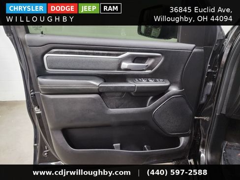 Used 2019 RAM 1500 Big Horn AWD/4WD image 11