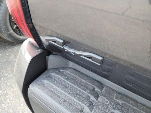 New 2025 Toyota Tundra SR5 image 9