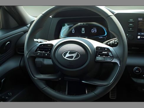Used 2025 Hyundai Elantra Sport w/ Cargo Package FWD image 21
